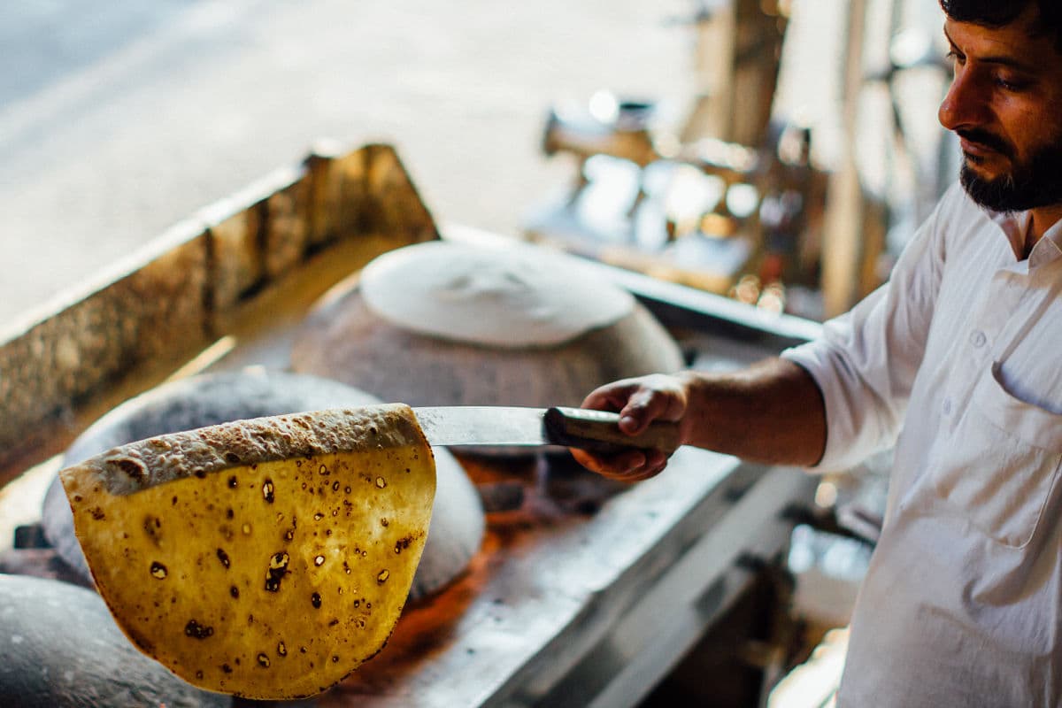 Pakistan Jamil Roti Pakistan - Language, Culture, Customs And Etiquette
